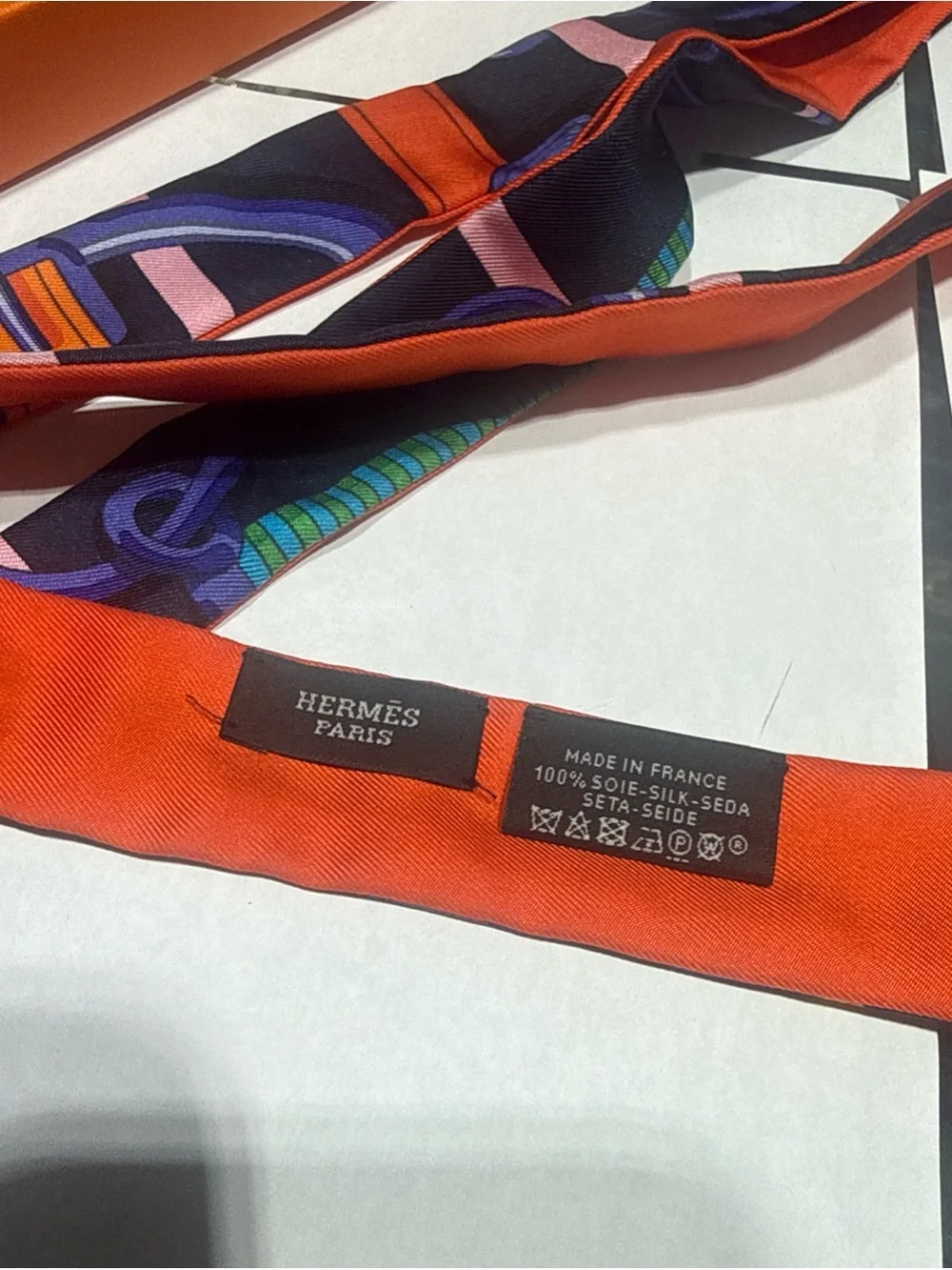 HERMES Twillon Scarf Silk Navy/Orange Original Box Great Gift
